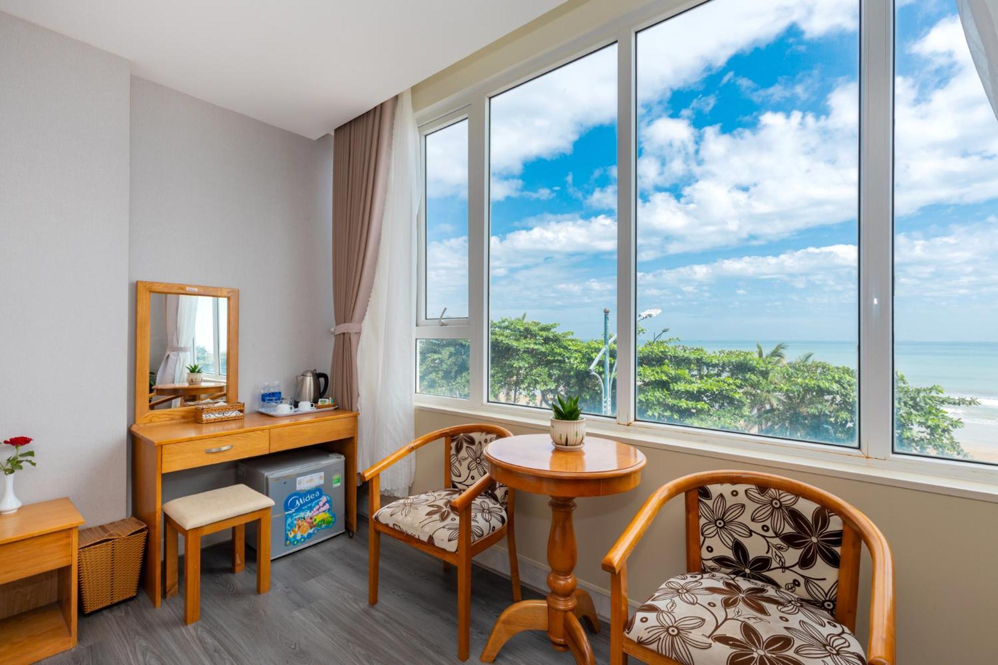 Ngoc Hanh Beach Hotel Vũng Tàu Exterior foto